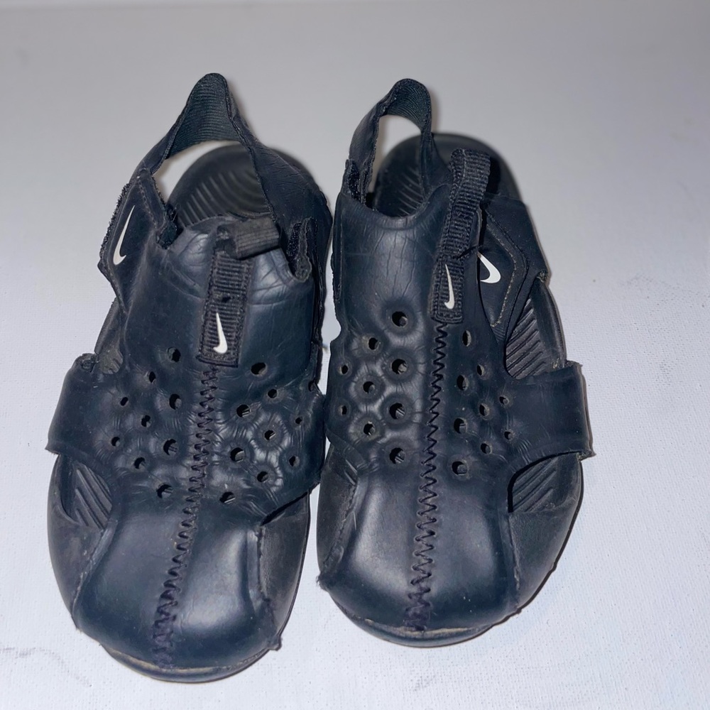 Black Nike Sunray Water Shoes